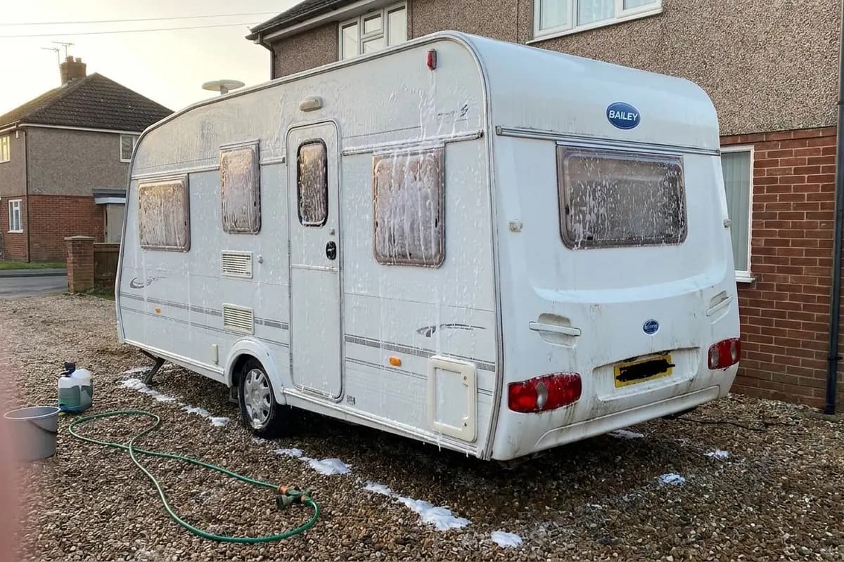 Caravan cleaned and repaired by the same team